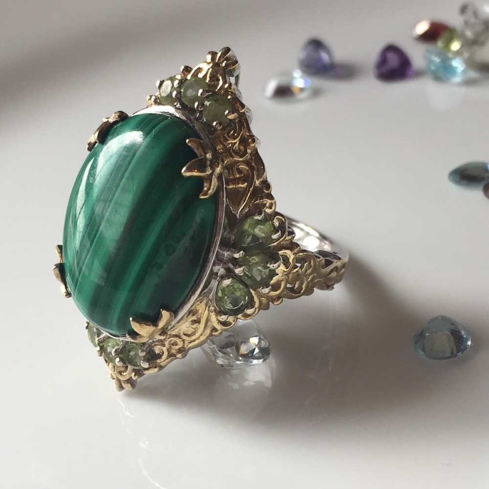 Green Malachite Filigree Cocktail Ring - Elegant Women's Jewelry
